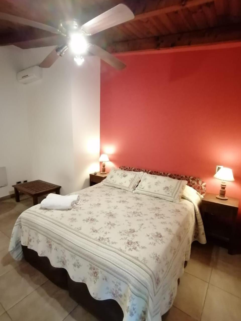 Alamo Hostel & Suites Mendoza Exteriör bild