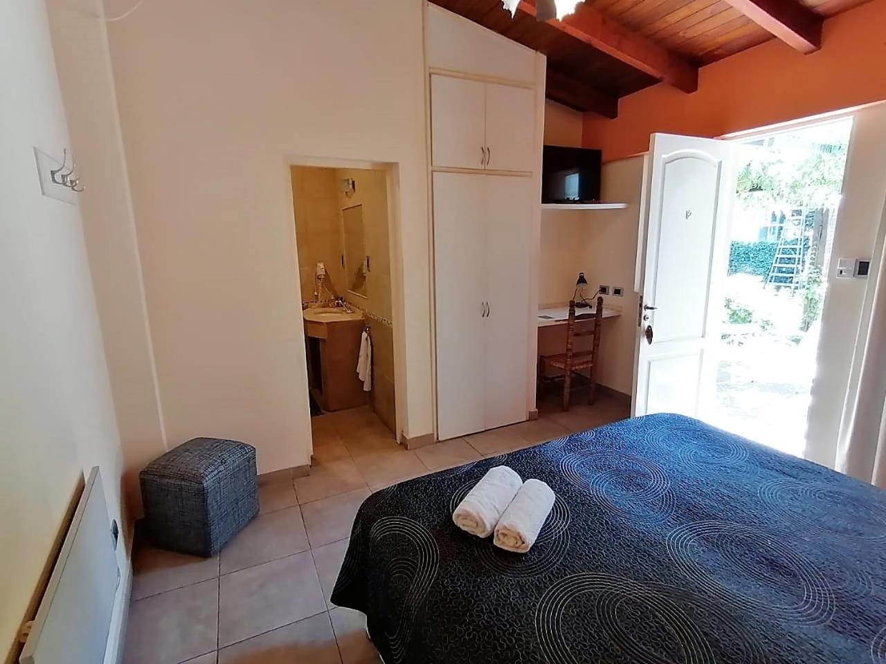 Alamo Hostel & Suites Mendoza Exteriör bild