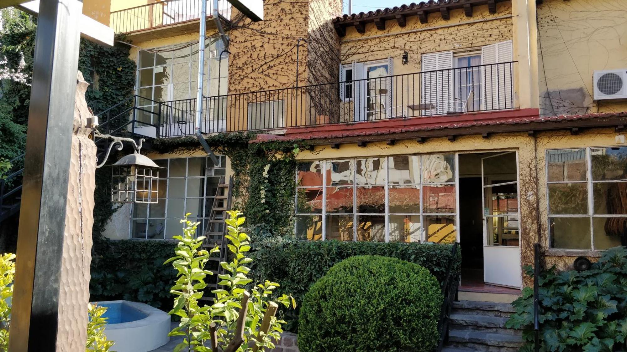 Alamo Hostel & Suites Mendoza Exteriör bild