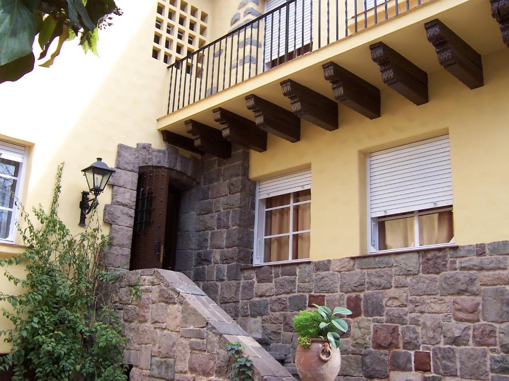 Alamo Hostel & Suites Mendoza Exteriör bild