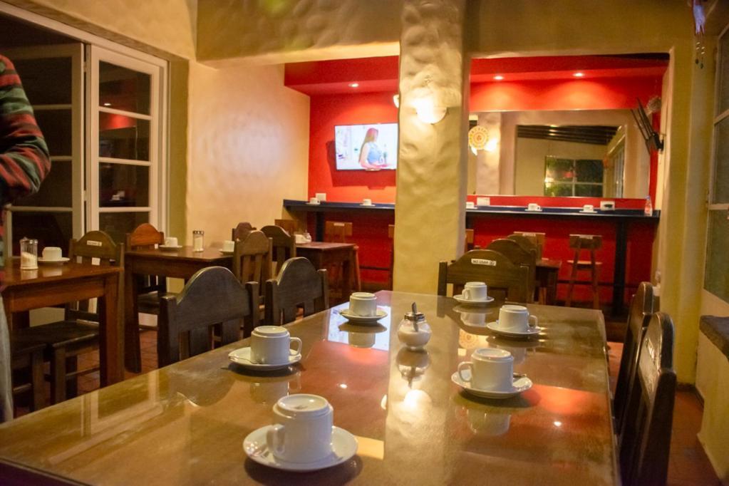 Alamo Hostel & Suites Mendoza Exteriör bild